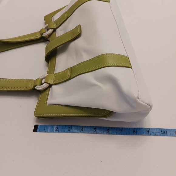 Vintage Satchel by Cornell - Picture 15 of 16